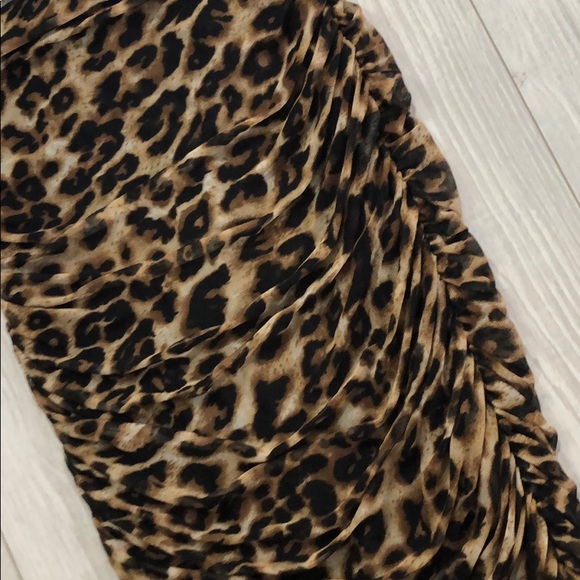 Midi leopard rushed skirt - Picture 3 of 5